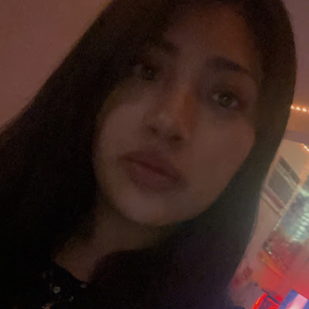 Meet your Posher, Luzmaria